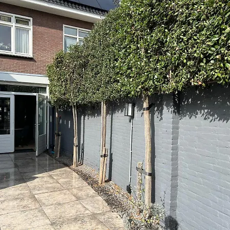 بيت للعطل High Street Haven