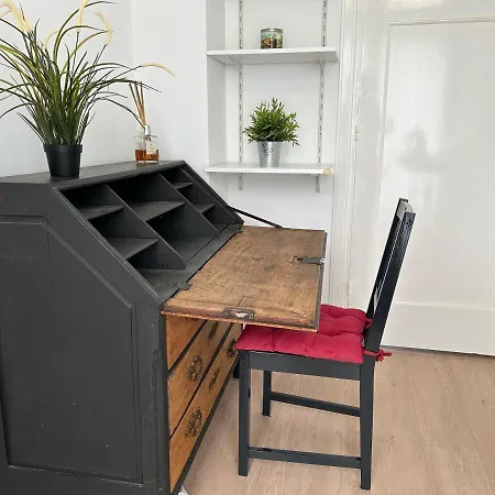 بيت للعطل High Street Haven *