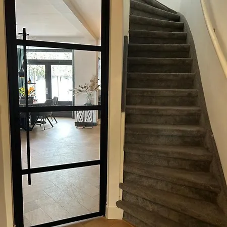 度假居 High Street Haven 埃因霍温